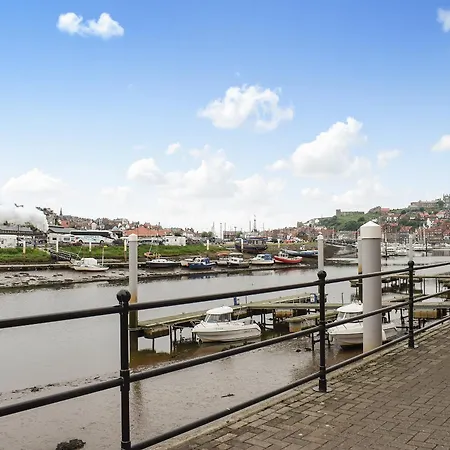 Holiday home Captains House Whitby